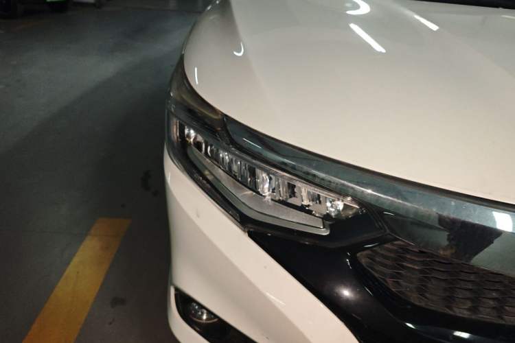 Used Honda Crider 2019 180 Turbo CVT Leading Edition China V Right Front Headlight
