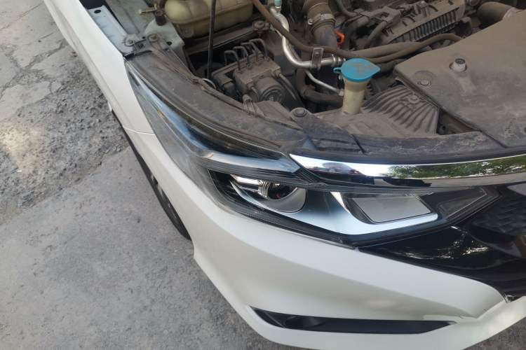 Used Honda Crider 2019 180 Turbo CVT Luxury Edition China V Right Front Headlight