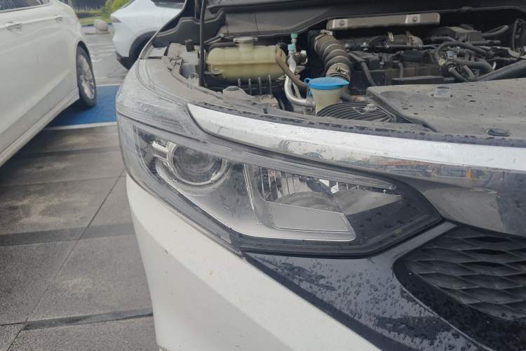 Used Honda Crider 2019 180 Turbo CVT Luxury Edition China VI Emission Standard Right Front Headlight