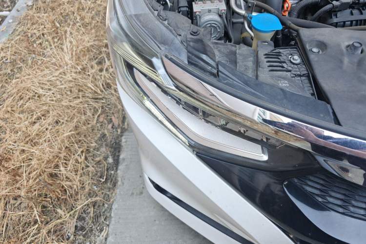 Used Honda Crider 2019 180 Turbo CVT Leading Edition China V Right Front Headlight