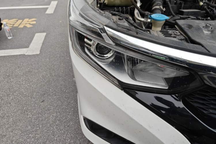 Used Honda Crider 2019 180 Turbo CVT Comfort Edition China V Right Front Headlight