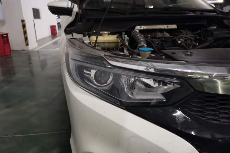 Used Honda Crider 2019 180 Turbo CVT Luxury Edition China VI Emission Standard Right Front Headlight