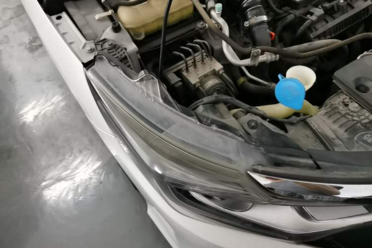 Used Honda Crider 2019 180 Turbo CVT Comfort Edition China V Right Front Headlight