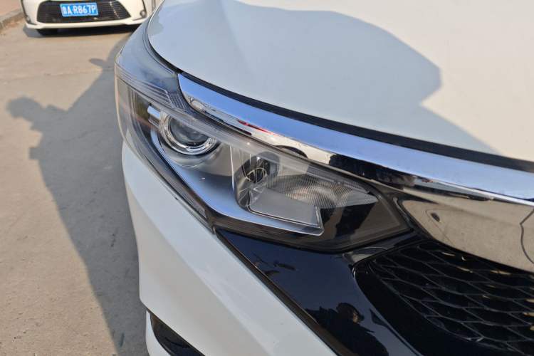 Used Honda Crider 2019 180 Turbo CVT Comfort Edition China V Right Front Headlight