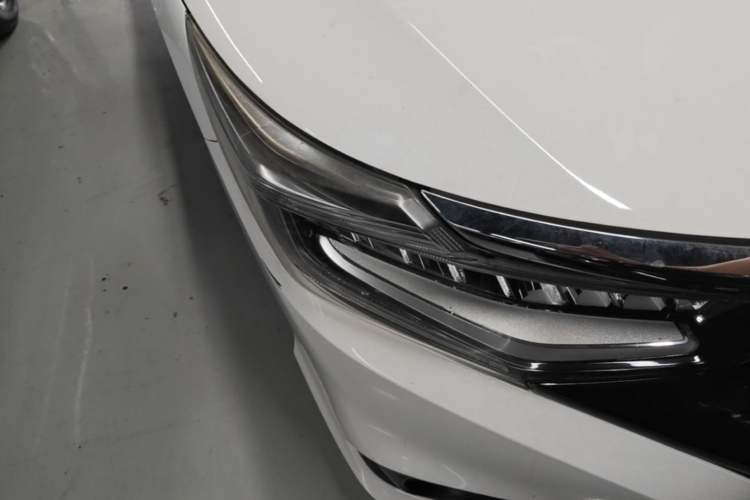 Used Honda Crider 2019 180 Turbo CVT Leading Edition China V Right Front Headlight