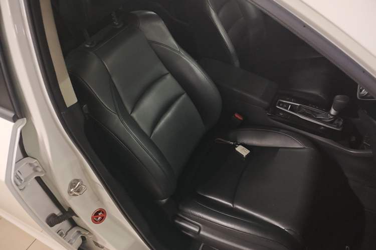 Used Honda Crider 2019 180 Turbo CVT Leading Edition China VI Right Front Seat
