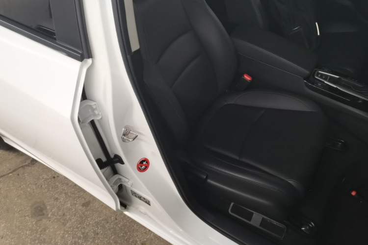 Used Honda Crider 2019 180 Turbo CVT Luxury Edition China VI Emission Standard Right Front Seat