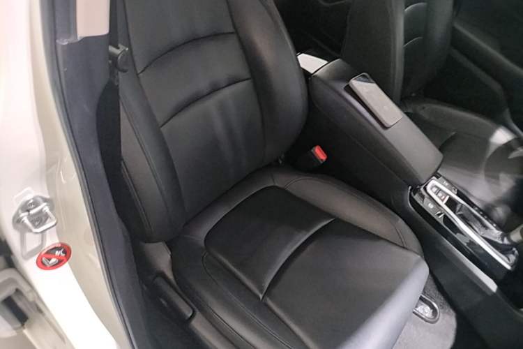 Used Honda Crider 2019 180 Turbo CVT Luxury Edition China VI Emission Standard Right Front Seat