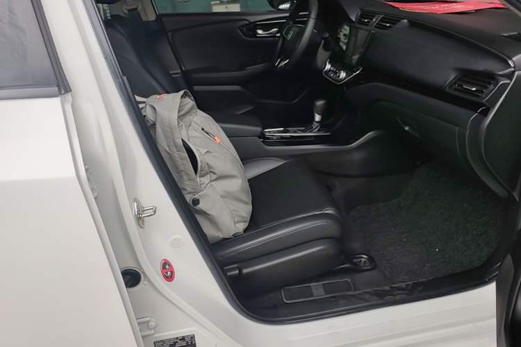 Used Honda Crider 2019 180 Turbo CVT Luxury Edition China VI Emission Standard Right Front Seat