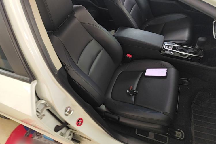 Used Honda Crider 2019 180 Turbo CVT Leading Edition China VI Right Front Seat