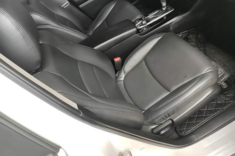 Used Honda Crider 2019 180 Turbo CVT Comfort Version China VI Right Front Seat