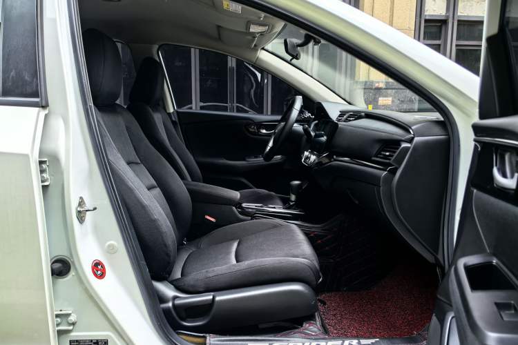 Used Honda Crider 2019 180 Turbo CVT Comfort Edition China V Right Front Seat