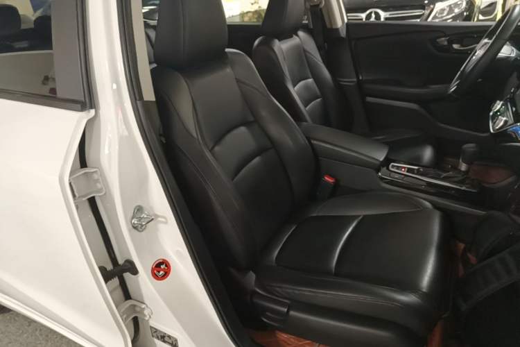 Used Honda Crider 2019 180 Turbo CVT Leading Edition China VI Right Front Seat