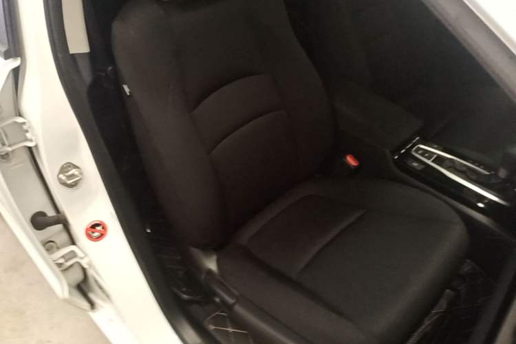Used Honda Crider 2019 180 Turbo CVT Comfort Version China VI Right Front Seat