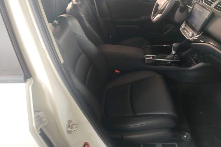 Used Honda Crider 2019 180 Turbo CVT Luxury Edition China V Right Front Seat