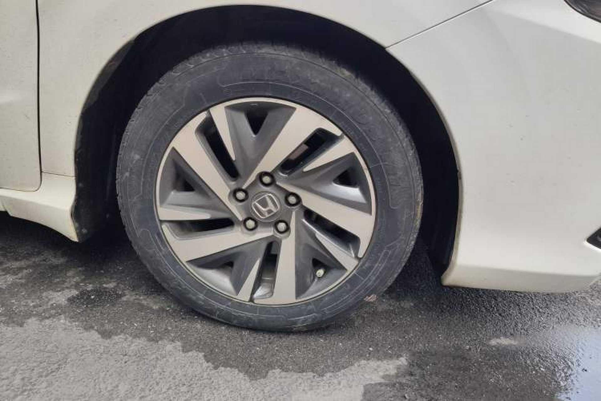 Used Honda Crider 2019 180 Turbo CVT Leading Edition China V Right Front Wheel Hub