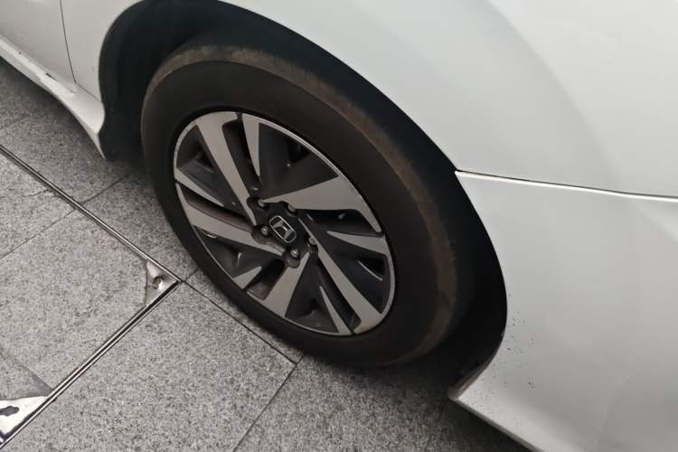 Used Honda Crider 2019 180 Turbo CVT Luxury Edition China V Right Front Wheel Hub