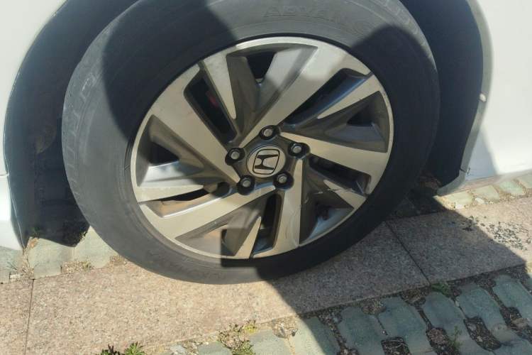 Used Honda Crider 2019 180 Turbo CVT Leading Edition China V Right Front Wheel Hub