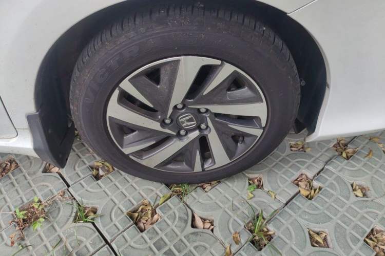 Used Honda Crider 2019 180 Turbo CVT Comfort Version China VI Right Front Wheel Hub
