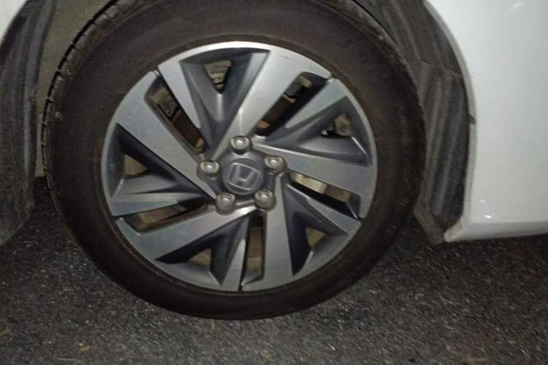 Used Honda Crider 2019 180 Turbo CVT Luxury Edition China V Right Front Wheel Hub