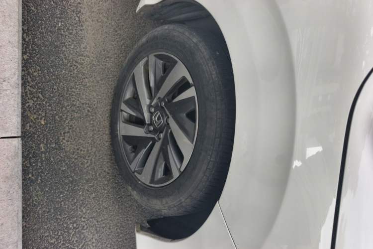 Used Honda Crider 2019 180 Turbo CVT Leading Edition China VI Right Front Wheel Hub