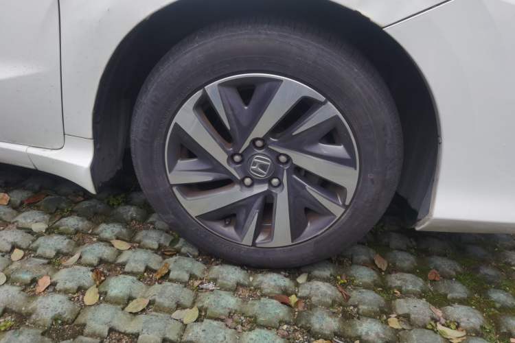 Used Honda Crider 2019 180Turbo Manual Comfort Edition China VI Right Front Wheel Hub