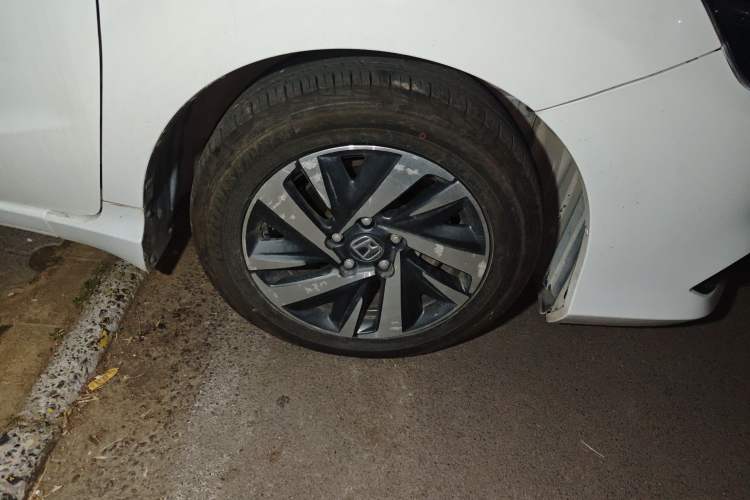 Used Honda Crider 2019 180 Turbo CVT Leading Edition China VI Right Front Wheel Hub