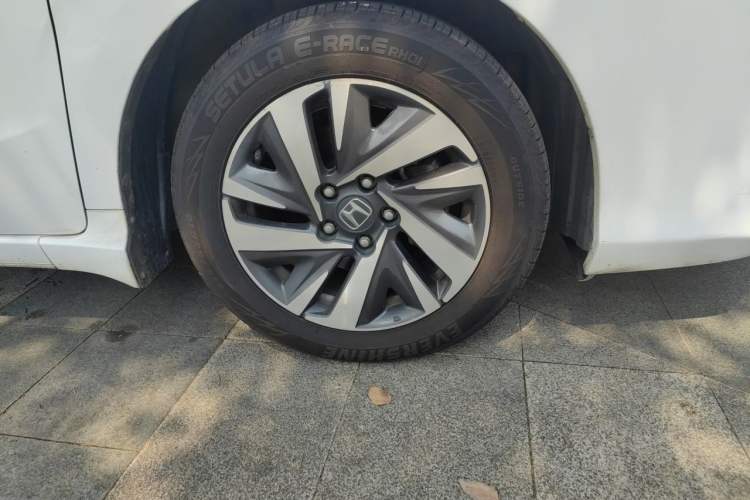 Used Honda Crider 2019 180 Turbo CVT Luxury Edition China V Right Front Wheel Hub