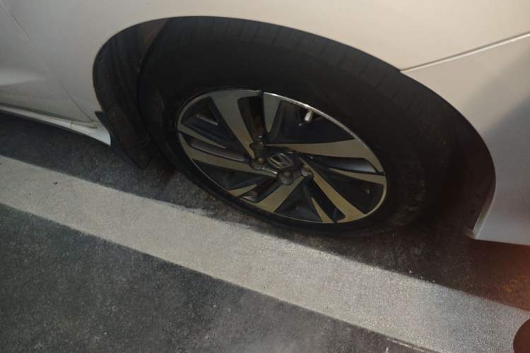 Used Honda Crider 2019 180 Turbo CVT Comfort Version China VI Right Front Wheel Hub