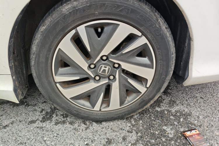 Used Honda Crider 2019 180 Turbo CVT Luxury Edition China V Right Front Wheel Hub