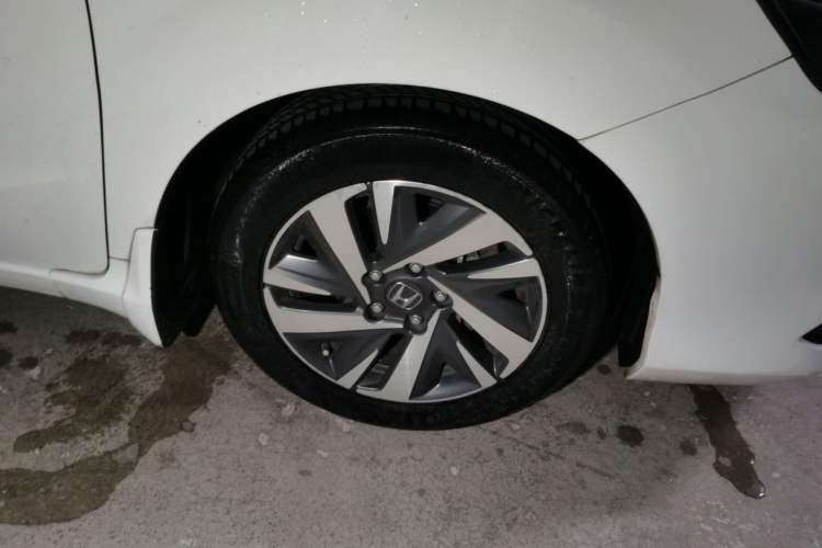 Used Honda Crider 2019 180 Turbo CVT Leading Edition China V Right Front Wheel Hub
