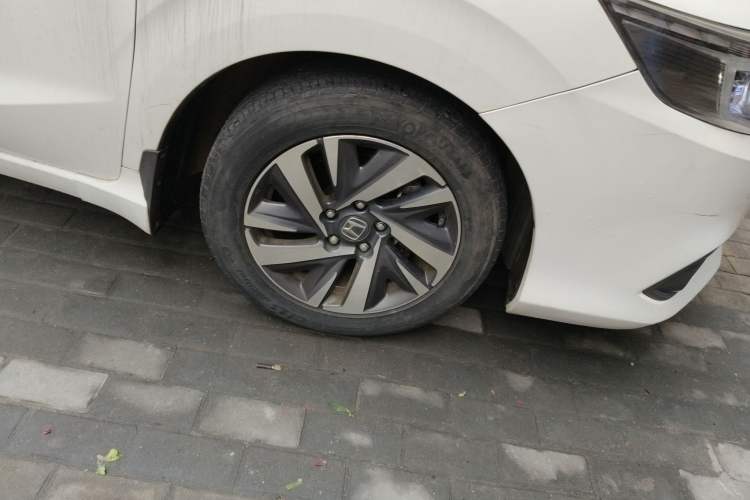 Used Honda Crider 2019 180 Turbo CVT Comfort Edition China V Right Front Wheel Hub