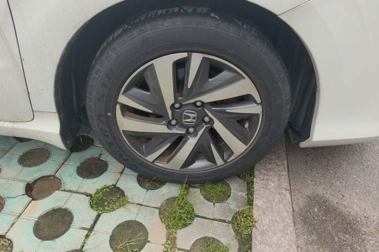 Used Honda Crider 2019 180 Turbo CVT Comfort Version China VI Right Front Wheel Hub