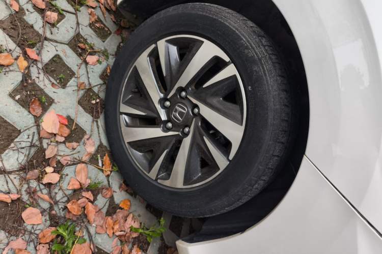 Used Honda Crider 2019 180 Turbo CVT Luxury Edition China VI Emission Standard Right Front Wheel Hub