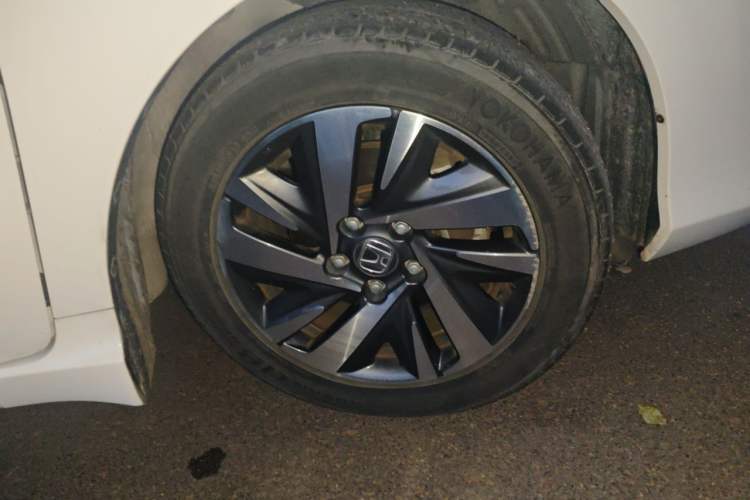 Used Honda Crider 2019 180 Turbo CVT Leading Edition China V Right Front Wheel Hub
