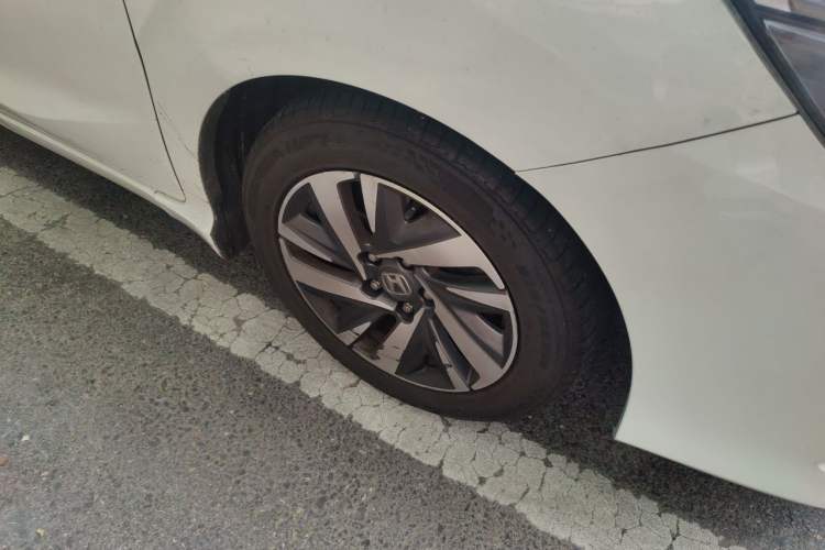 Used Honda Crider 2019 180 Turbo CVT Luxury Edition China V Right Front Wheel Hub