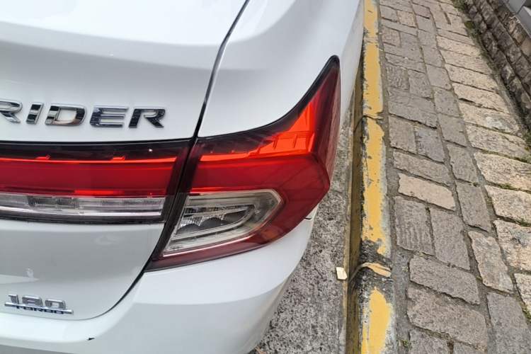 Used Honda Crider 2019 180 Turbo CVT Luxury Edition China VI Emission Standard Right Rear Taillight