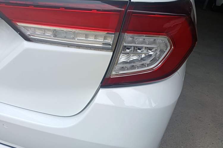 Used Honda Crider 2019 180 Turbo CVT Luxury Edition China VI Emission Standard Right Rear Taillight