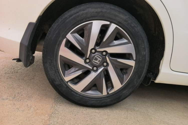 Used Honda Crider 2019 180 Turbo CVT Comfort Version China VI Right Rear Wheel Hub