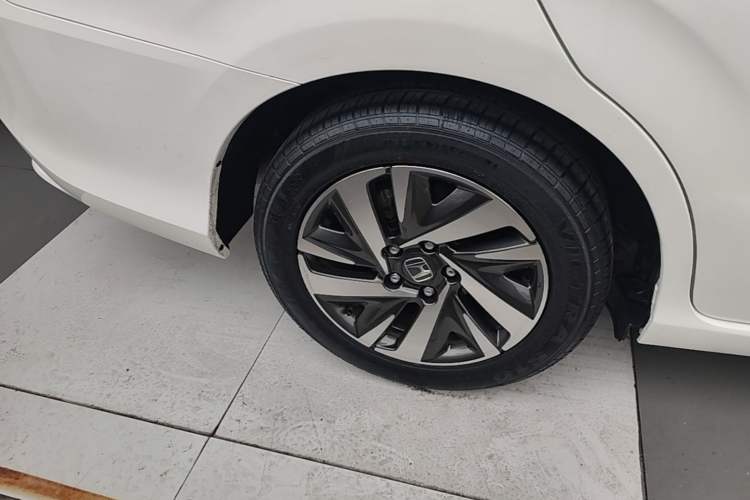 Used Honda Crider 2019 180 Turbo CVT Luxury Edition China VI Emission Standard Right Rear Wheel Hub