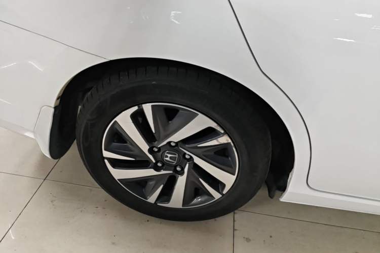 Used Honda Crider 2019 180 Turbo CVT Comfort Version China VI Right Rear Wheel Hub