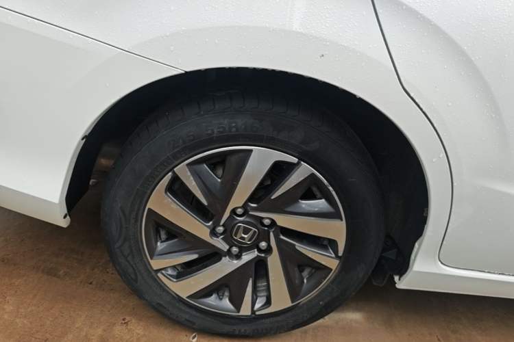 Used Honda Crider 2019 180 Turbo CVT Comfort Version China VI Right Rear Wheel Hub
