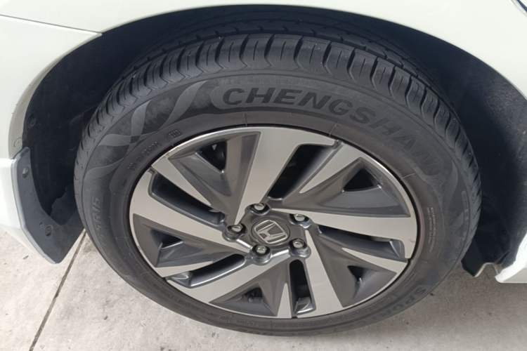 Used Honda Crider 2019 180 Turbo CVT Comfort Version China VI Right Rear Wheel Hub