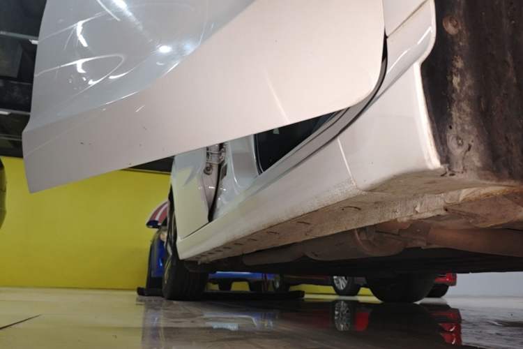 Used Honda Crider 2019 180 Turbo CVT Leading Edition China VI Right Side Sill