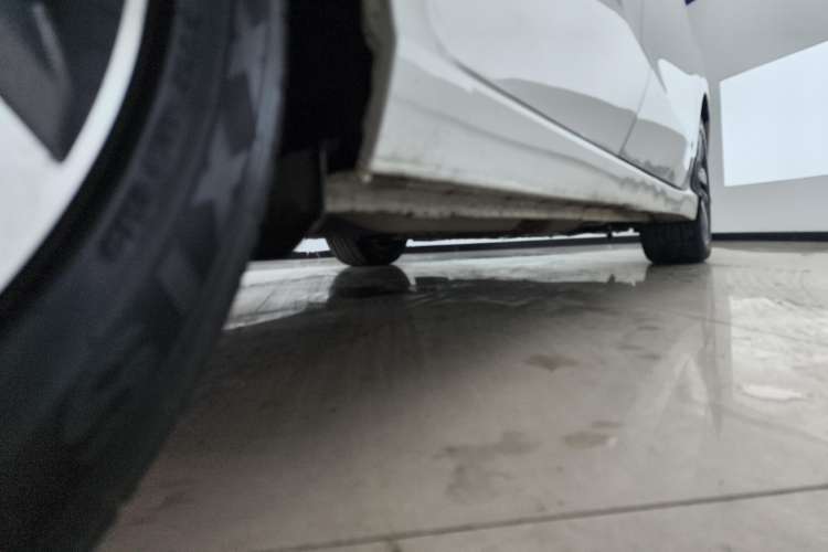 Used Honda Crider 2019 180 Turbo CVT Luxury Edition China VI Emission Standard Right Side Sill