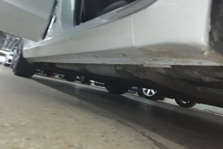 Used Honda Crider 2019 180 Turbo CVT Luxury Edition China VI Emission Standard Right Side Sill