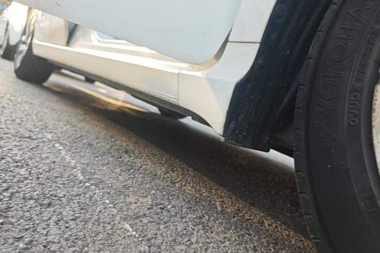 Used Honda Crider 2019 180 Turbo CVT Comfort Edition China V Right Side Sill