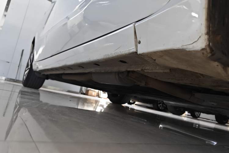Used Honda Crider 2019 180 Turbo CVT Comfort Edition China V Right Side Sill
