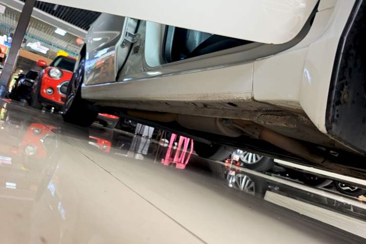 Used Honda Crider 2019 180 Turbo CVT Luxury Edition China VI Emission Standard Right Side Sill