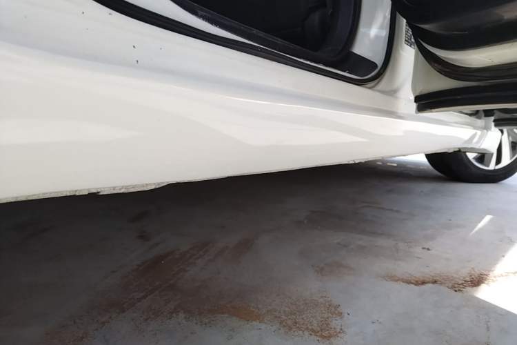 Used Honda Crider 2019 180 Turbo CVT Luxury Edition China VI Emission Standard Right Side Sill
